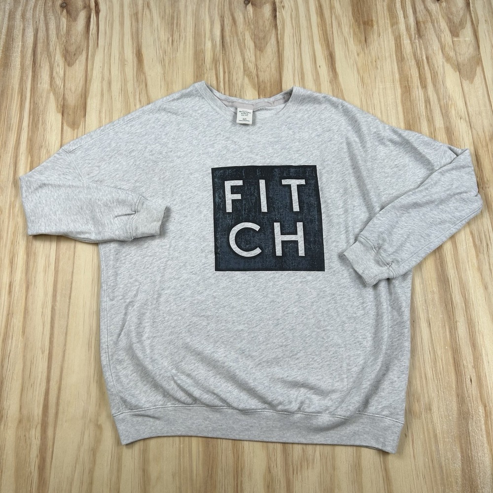 Abercrombie & Fitch Women's Small Gray Oversized Crewneck Sweatshirt Cozy